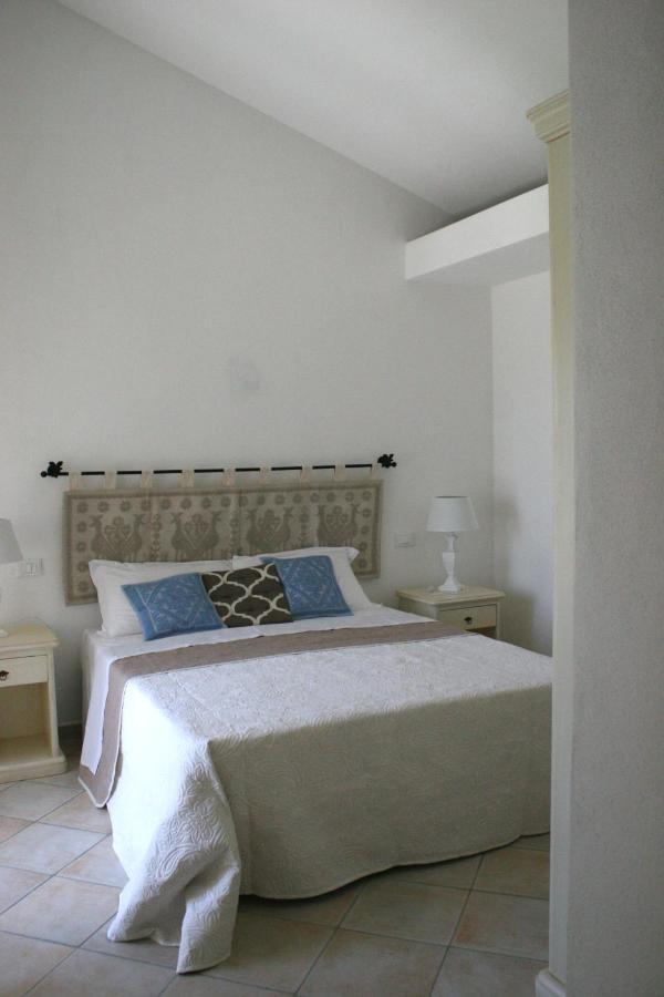 Villa Casa Bithia à Chia Extérieur photo